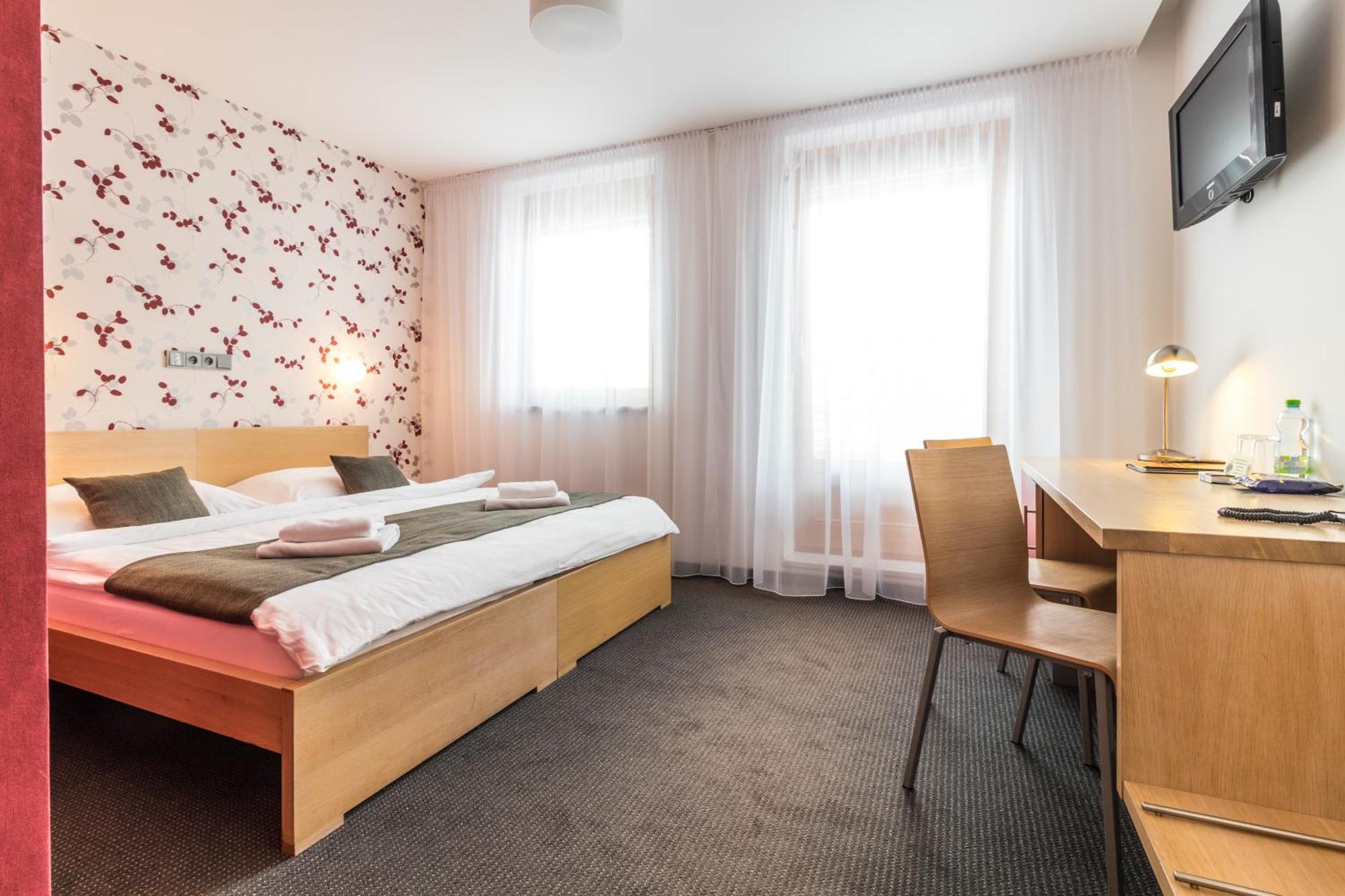 Hotel Kravi Hora Bořetice Εξωτερικό φωτογραφία