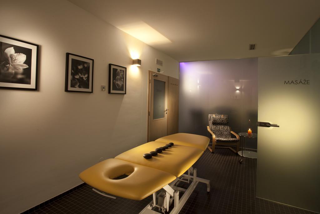 Hotel Kravi Hora Bořetice Εξωτερικό φωτογραφία
